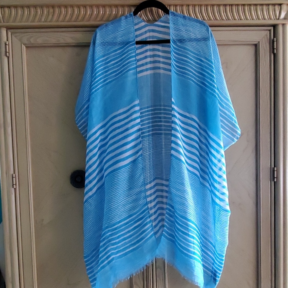 A & O International kimono